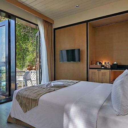 Royale Chulan Cherating Villa Exteriör bild