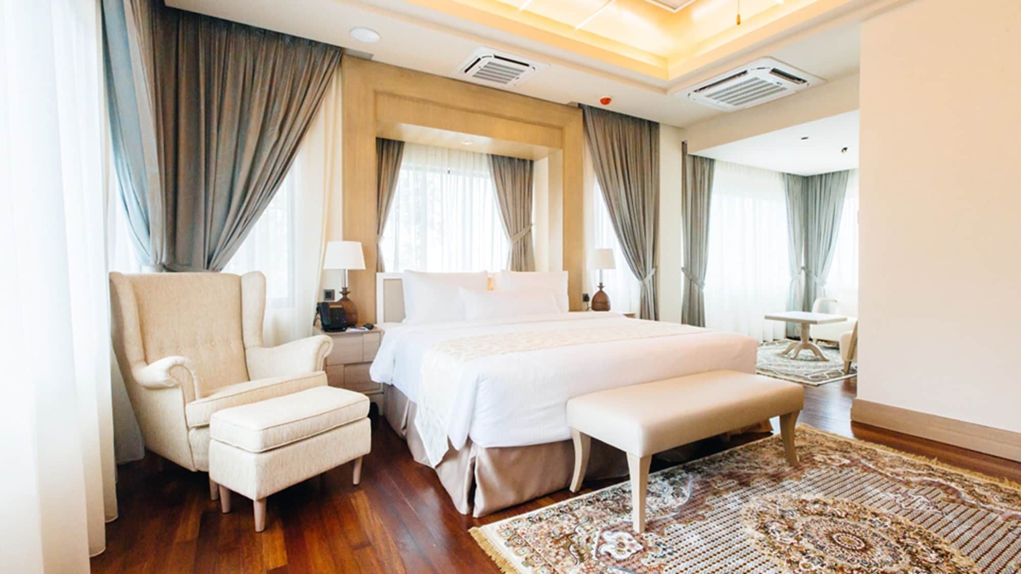 Royale Chulan Cherating Villa Exteriör bild